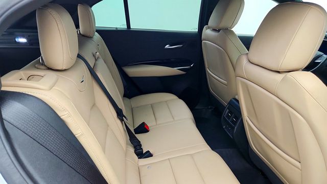 2024 Cadillac XT4 FWD 4dr Luxury w/ Cold Weather Pkg & AKG 14-Speaker Audio - 23035685 - 22