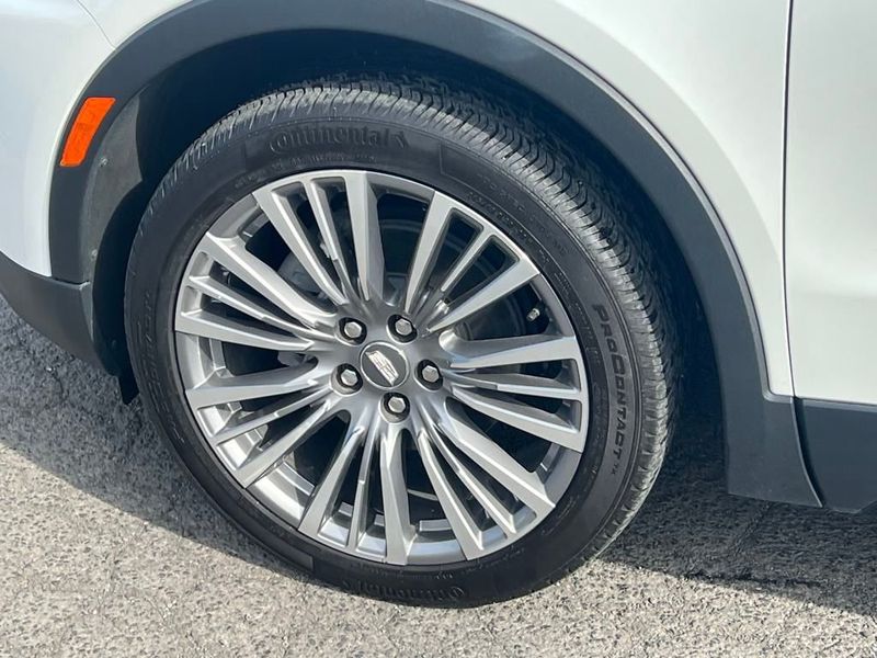 2024 Cadillac XT4 FWD 4dr Premium Luxury - 22964336 - 11