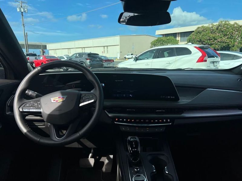 2024 Cadillac XT4 FWD 4dr Premium Luxury - 22964336 - 13