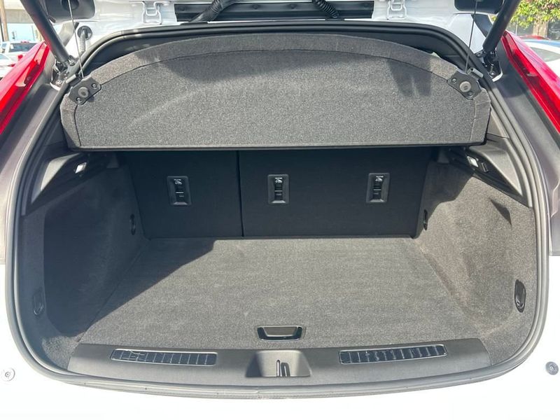 2024 Cadillac XT4 FWD 4dr Premium Luxury - 22964336 - 20