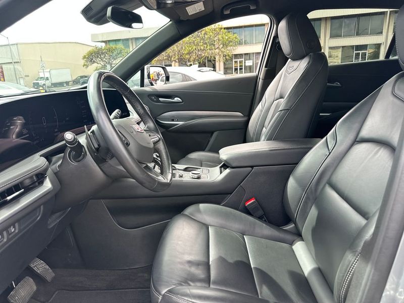 2024 Cadillac XT4 FWD 4dr Premium Luxury - 22977628 - 12