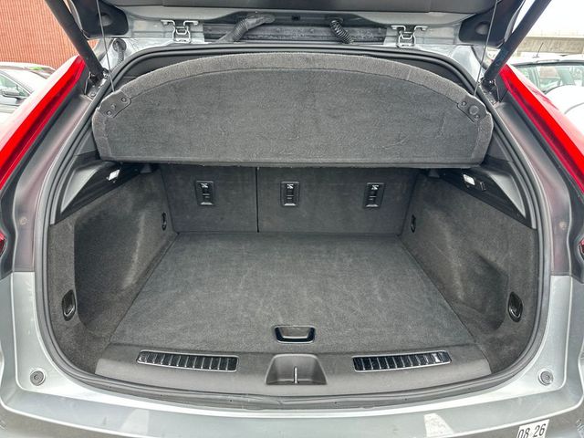 2024 Cadillac XT4 FWD 4dr Premium Luxury - 22977628 - 19