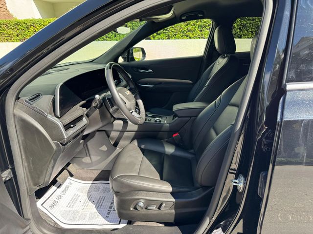 2024 Cadillac XT4 FWD 4dr Premium Luxury - 22929734 - 32