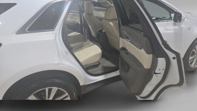 2024 Cadillac XT5 AWD 4dr Premium Luxury - 22954959 - 11