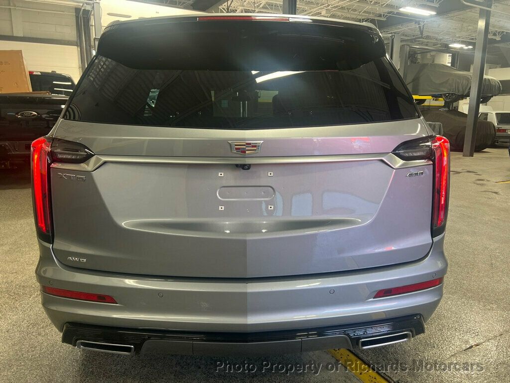 2024 Cadillac XT6 Sport photo 4