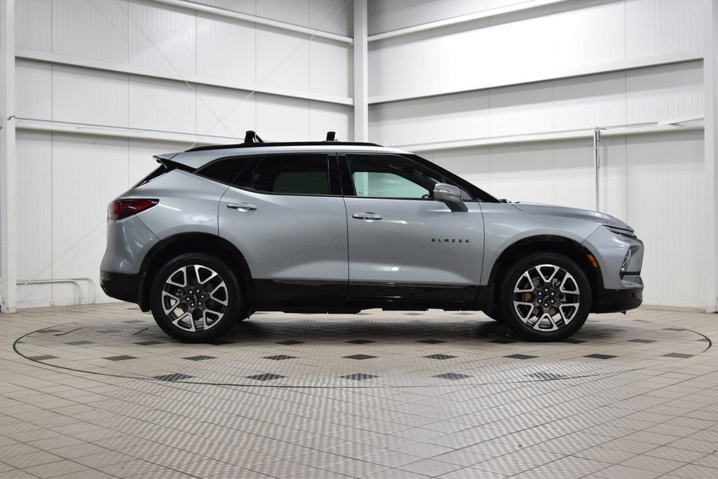 2024 Chevrolet Blazer AWD 4dr RS - 23047516 - 8