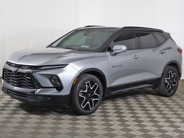 2024 Chevrolet Blazer FWD 4dr RS - 23039609 - 11
