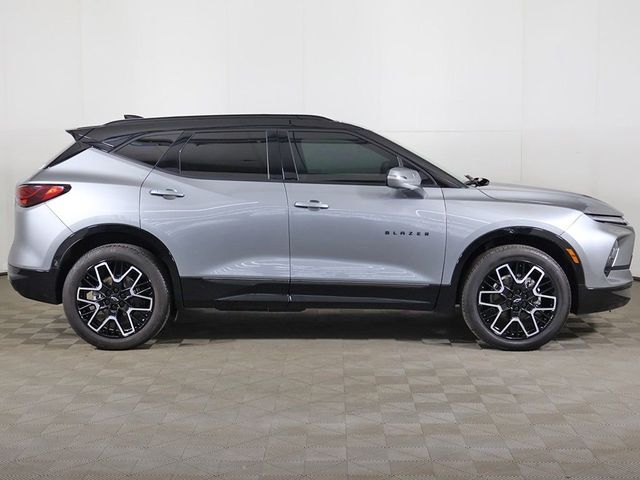 2024 Chevrolet Blazer FWD 4dr RS - 23039609 - 21