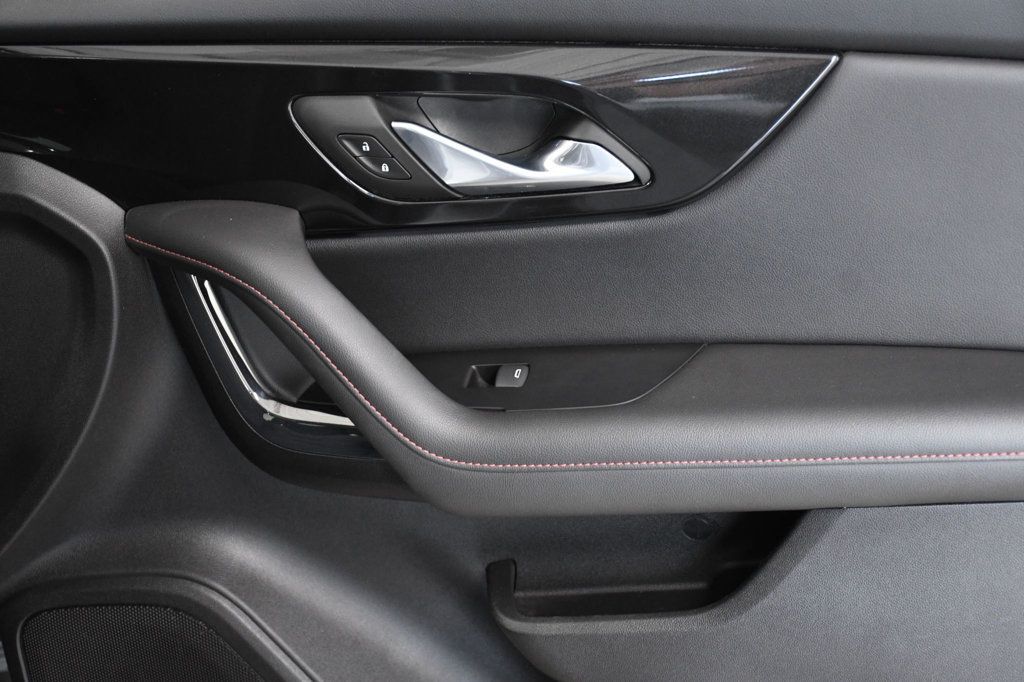 2024 Chevrolet Blazer FWD 4dr RS - 22843952 - 17