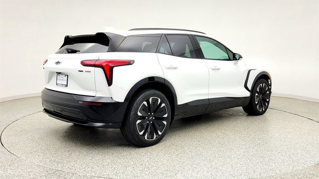 2024 Chevrolet Blazer EV eAWD 4dr 1RS w/ Convenience and Driver Confidence Package - 23026255 - 4
