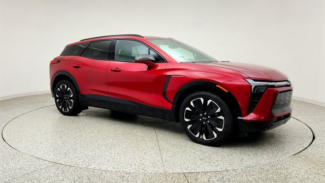 2024 Chevrolet Blazer EV eAWD 4dr 1RS w/ Convenience w/ Driver Confidence Pkg - 23043979 - 2