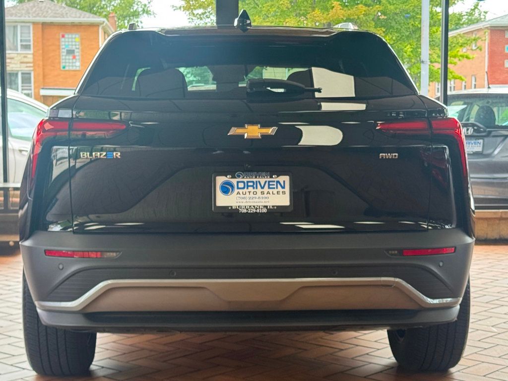 2024 Chevrolet Blazer EV eAWD 4dr LT - 22900128 - 4