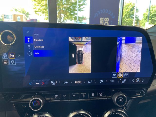 2024 Chevrolet Blazer EV eAWD 4dr LT - 23069383 - 44