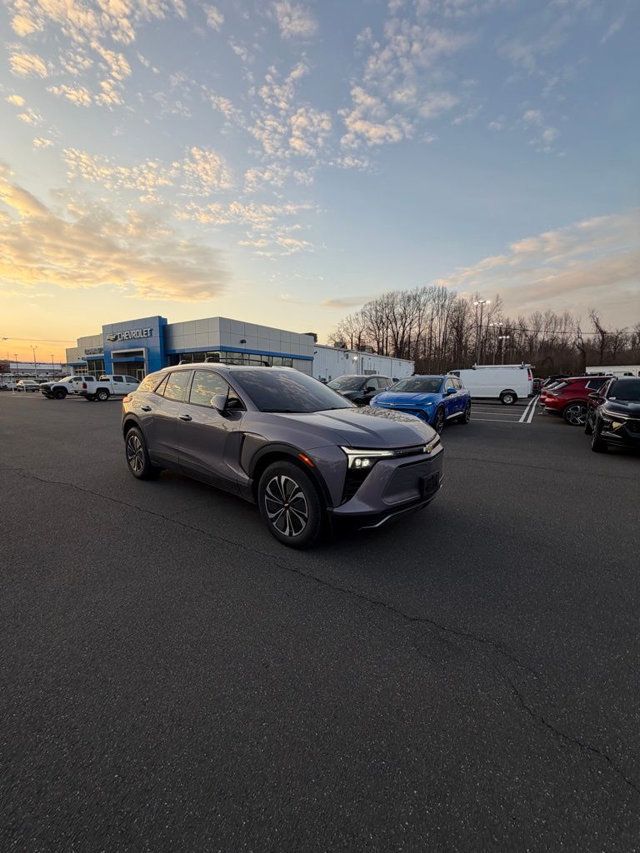 2024 Chevrolet Blazer EV eAWD 4dr LT - 23001993 - 22