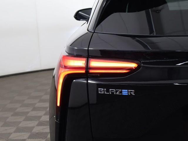 2024 Chevrolet Blazer EV eAWD 4dr LT - 23049144 - 15