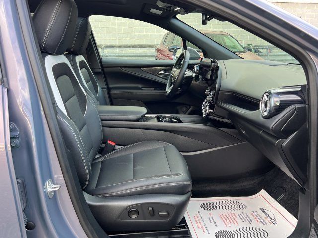 2024 Chevrolet Blazer EV eAWD 4dr LT - 23095639 - 19