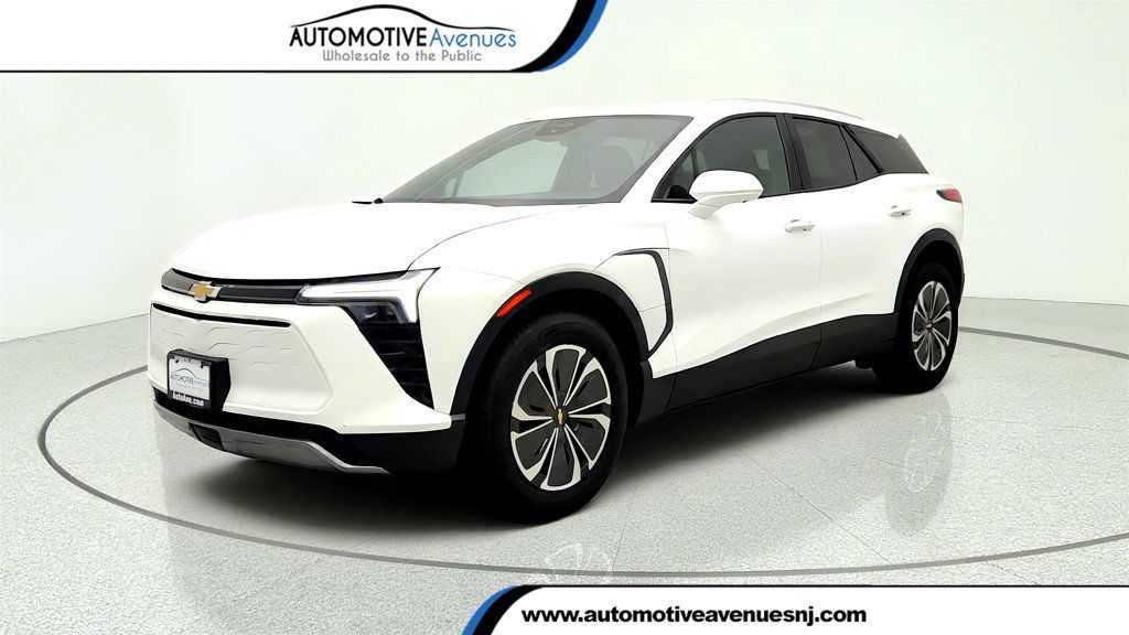 2024 Chevrolet Blazer EV eAWD 4dr LT w/ Comfort & Convenience and Driver Confidence - 23057494 | Video 1