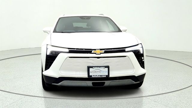 2024 Chevrolet Blazer EV eAWD 4dr LT w/ Comfort & Convenience and Driver Confidence - 23057494 - 1