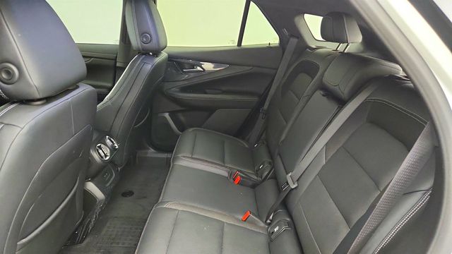 2024 Chevrolet Blazer EV eAWD 4dr LT w/ Comfort & Convenience Pkg + Driver Confidence - 23041430 - 18