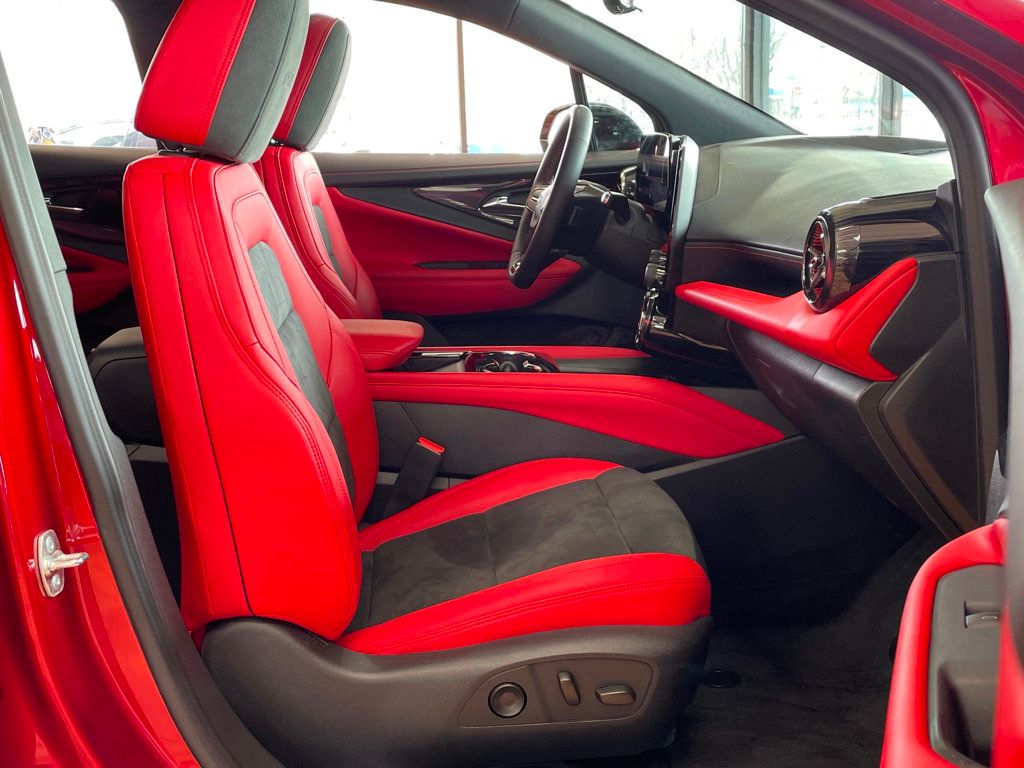 2024 Chevrolet Blazer EV eAWD 4dr RS - 23002978 - 19