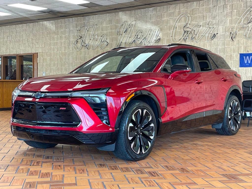 2024 Chevrolet Blazer EV eAWD 4dr RS - 23069438 - 3