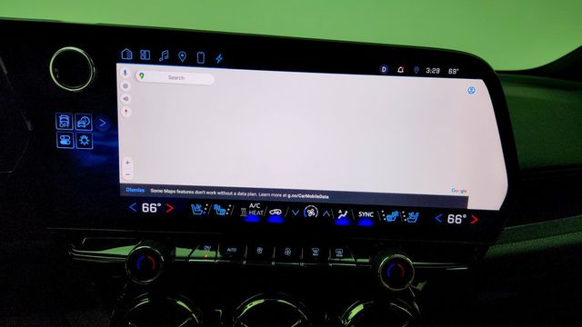2024 Chevrolet Blazer EV eAWD 4dr RS w/ Convenience & Driver Confidence Pkg - 23088757 - 18
