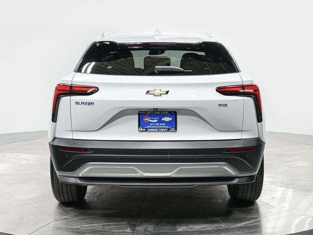 2024 Chevrolet Blazer EV LT - 23077426 - 3