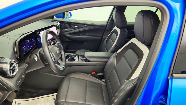 2024 Chevrolet Blazer EV LT w/ Comfort & Convenience Pkg & Driver Confidence Pkg - 23045076 - 17