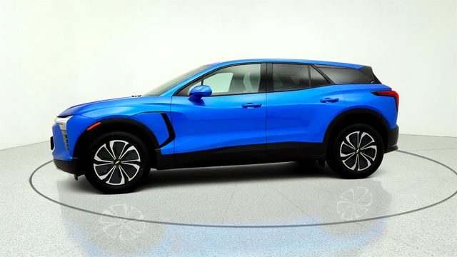 2024 Chevrolet Blazer EV LT w/ Comfort & Convenience Pkg & Driver Confidence Pkg - 23045076 - 7