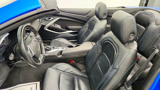 2024 Chevrolet Camaro 2dr Convertible 1LT w/ 10-Speed Automatic & 20'' Wheels - 22986293 - 19