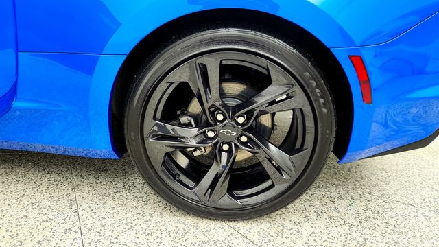 2024 Chevrolet Camaro 2dr Convertible 1LT w/ 10-Speed Automatic & 20'' Wheels - 22986293 - 8