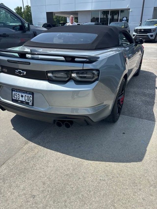 2024 Chevrolet Camaro 2dr Convertible 2LT - 23024153 - 9