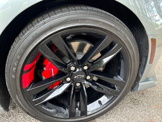 2024 Chevrolet Camaro 2dr Convertible 2LT - 23024153 - 16