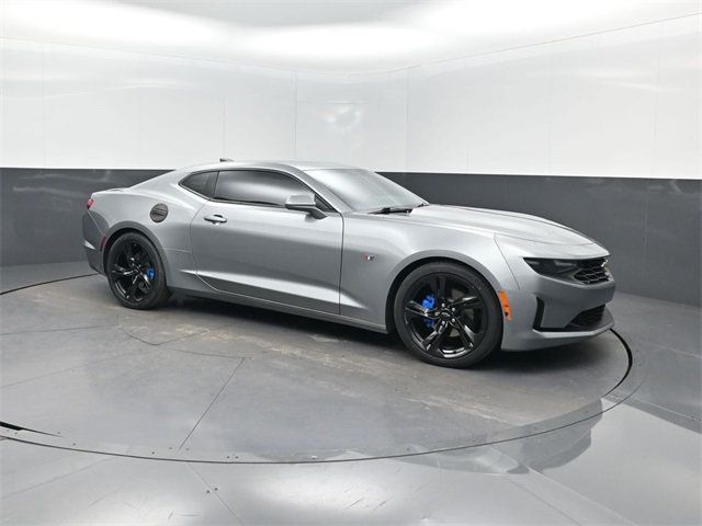 2024 Chevrolet Camaro 1LT photo 25