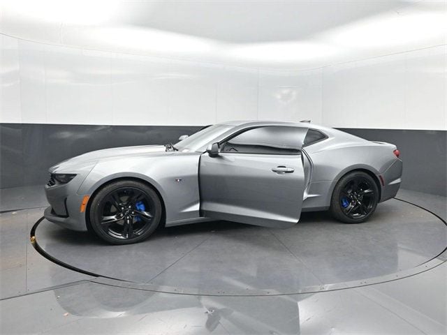 2024 Chevrolet Camaro 1LT photo 27