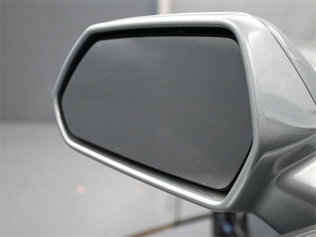 2024 Chevrolet Camaro 1LT photo 4
