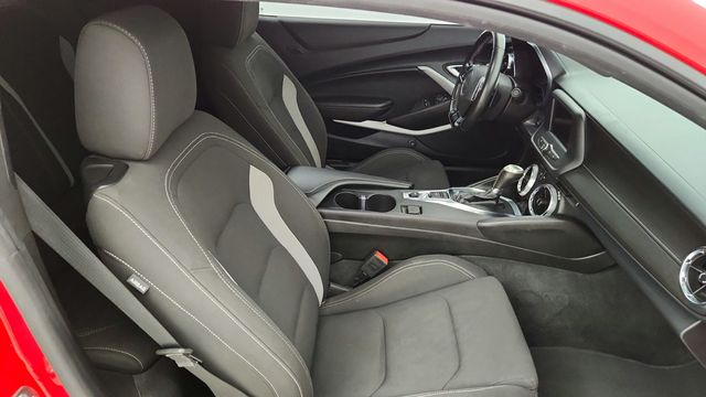 2024 Chevrolet Camaro 2dr Coupe 1LT - 22945305 - 23