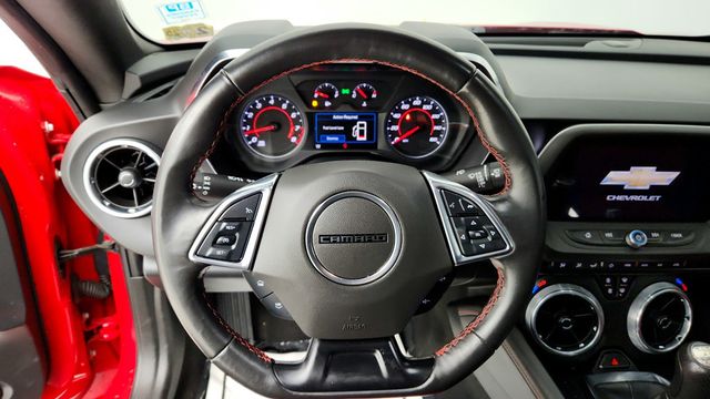 2024 Chevrolet Camaro 2dr Coupe 2LT with RS and Technology Packages - 22944960 - 11