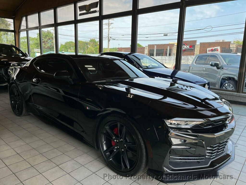 2024 Chevrolet Camaro 2SS photo 2