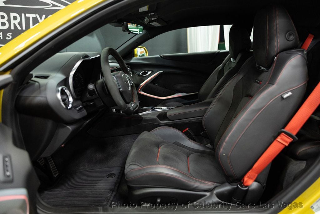 2024 Chevrolet Camaro ZL1 Coupe photo 15
