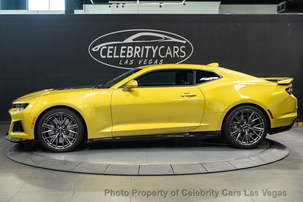 2024 Chevrolet Camaro ZL1 Coupe photo 3