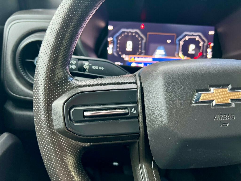 2024 Chevrolet Colorado 2WD Crew Cab WT - 22984229 - 9