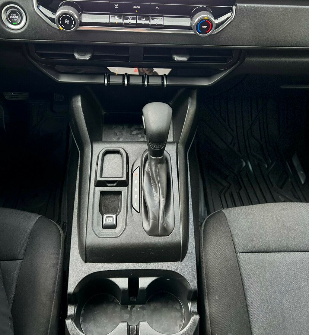 2024 Chevrolet Colorado 2WD Crew Cab WT - 22984229 - 17