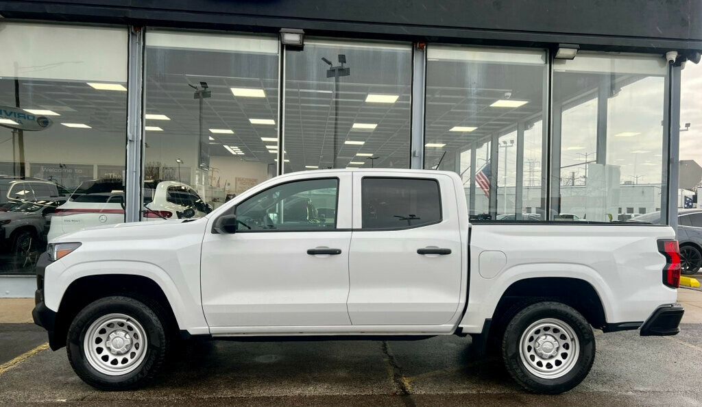 2024 Chevrolet Colorado 2WD Crew Cab WT - 22984229 - 1