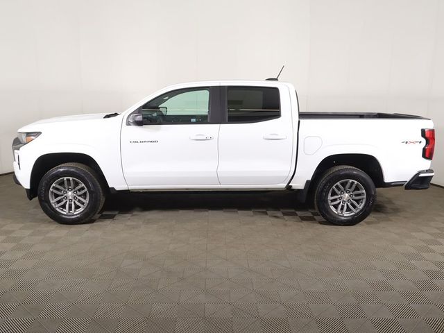 2024 Chevrolet Colorado 4WD Crew Cab LT - 23012731 - 15