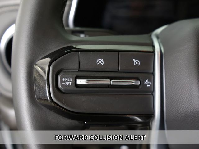 2024 Chevrolet Colorado 4WD Crew Cab LT - 23012731 - 3