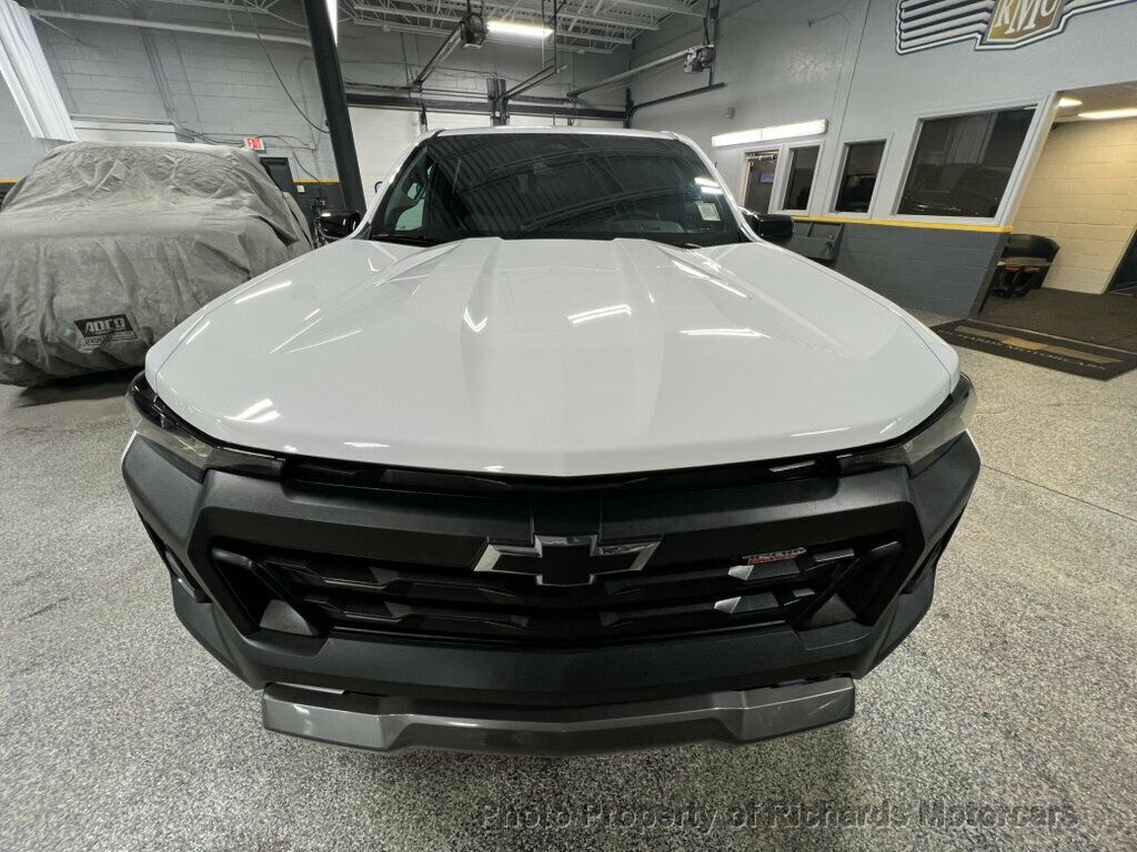 2024 Chevrolet Colorado 4WD Crew Cab Trail Boss - 22769561 - 11