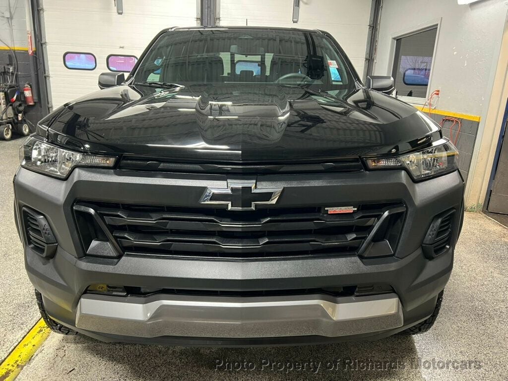 2024 Chevrolet Colorado 4WD Crew Cab Trail Boss - 22774880 - 9