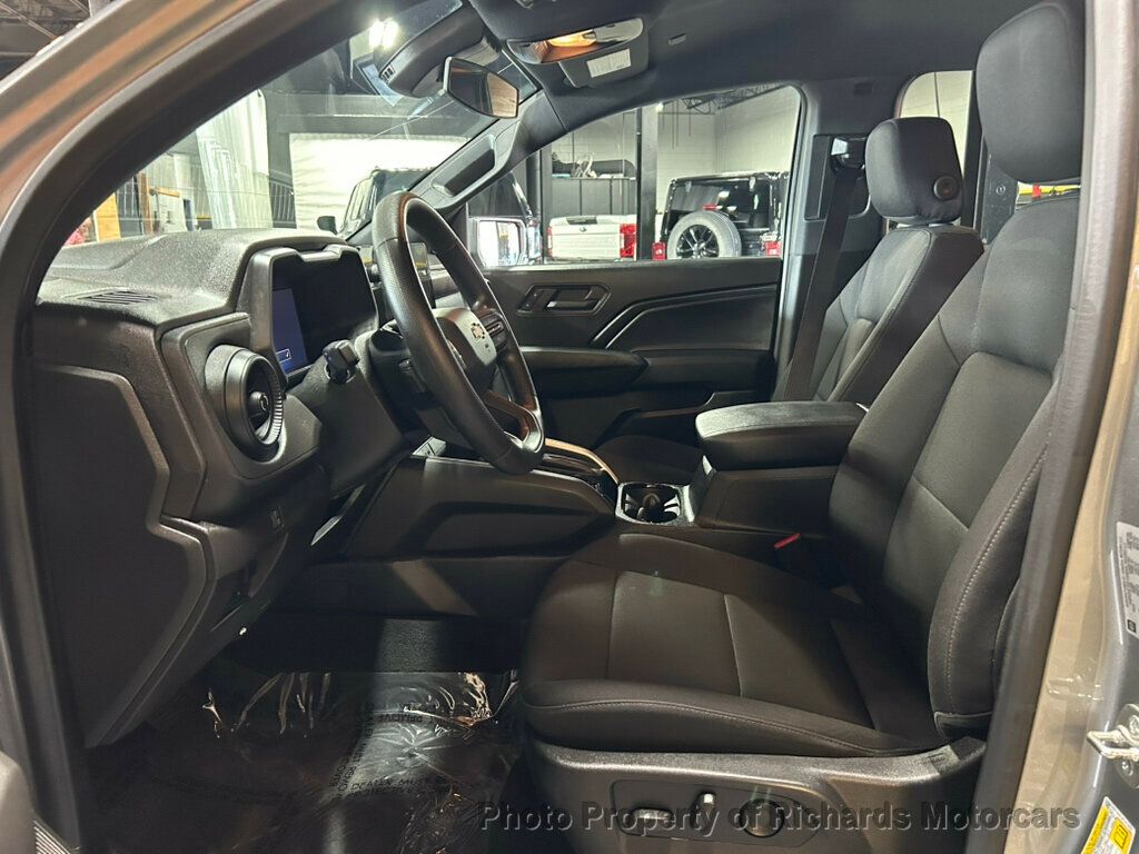 2024 Chevrolet Colorado 4WD Crew Cab WT - 23014216 - 13