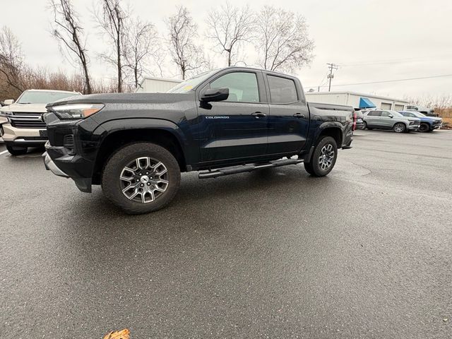 2024 Chevrolet Colorado 4WD Crew Cab Z71 - 22963475 - 3